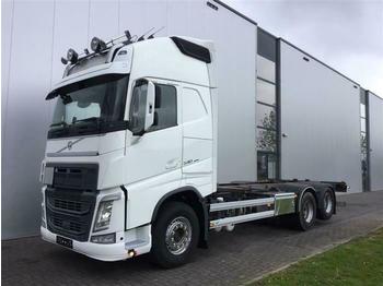 Container transporter/ Swap body truck Volvo FH540 6X2 BDF EURO 6 VEB+: picture 1