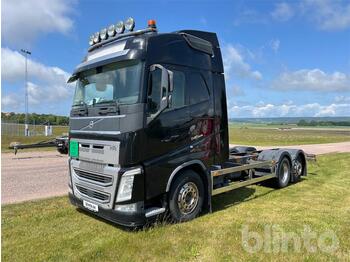 Cab chassis truck Volvo FH540 6x2 Chassi: picture 1