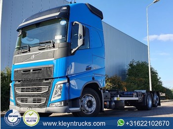 Container transporter/ Swap body truck Volvo FH 420 xl xenon wb 490: picture 1