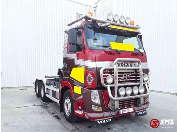 Container transporter/ Swap body truck Volvo FH 460 showtruck 6x4: picture 1