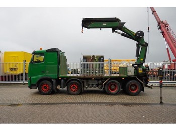 Truck Volvo FH 480 8X4 WITH PALFINGER PK 33002 CRANE: picture 1