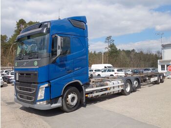 Container transporter/ Swap body truck Volvo FH 500 6x2 BDF + Krone: picture 1
