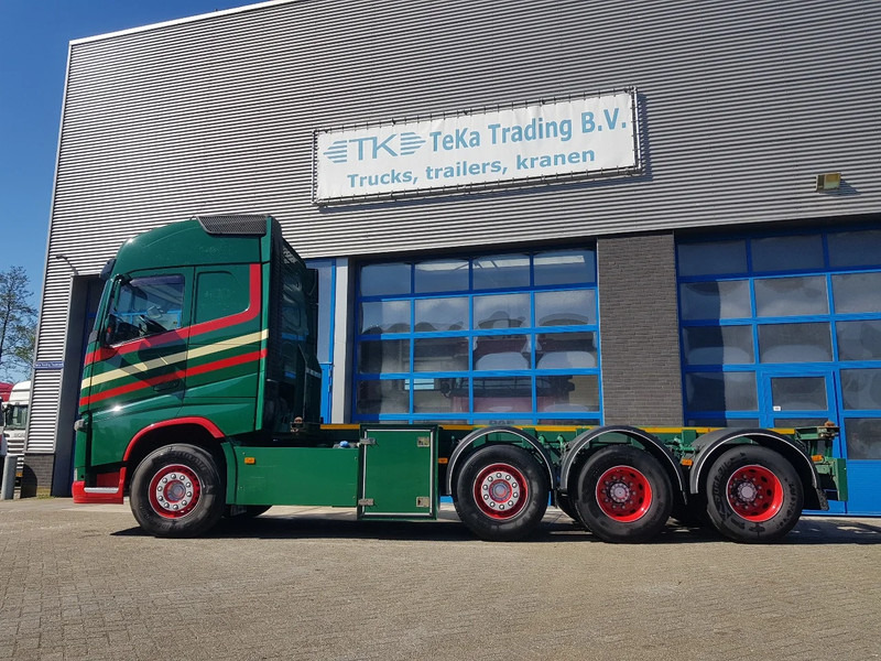 Container transporter/ Swap body truck Volvo FH 500 8x2 BDF: picture 4
