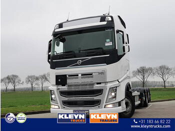 Cab chassis truck Volvo FH 500 8x2 tridem wb 590: picture 1