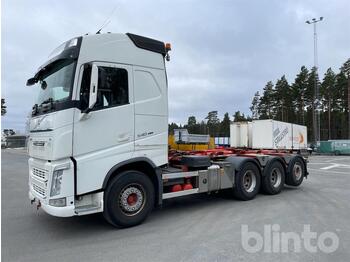 Hook lift truck Volvo FH 540 8x4 Tridem: picture 1