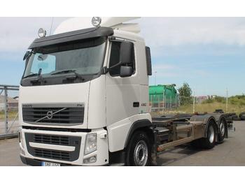 Container transporter/ Swap body truck Volvo FH 6*2 Euro 5: picture 1