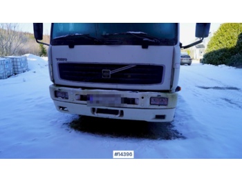 Dropside/ Flatbed truck, Crane truck Volvo FL250: picture 5