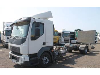 Cab chassis truck Volvo FL250 4x2 serie 104536 Euro 6: picture 1