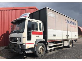 Box truck Volvo FL615: picture 1