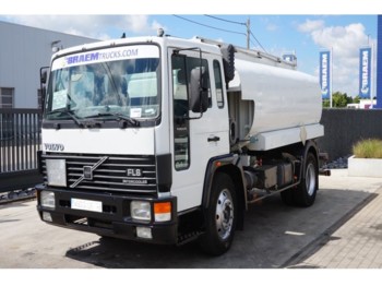 Tank truck for transportation of fuel Volvo FL615 TANK 9.500L STEEL SUSP: picture 1