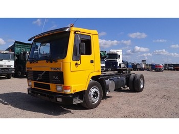 Cab chassis truck Volvo FL 10 - 320 (MANUAL PUMP): picture 1