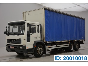 Curtainsider truck Volvo FL 250: picture 1