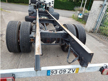 Cab chassis truck Volvo FL 250 MANUAL STEEL SUSPENSION: picture 3