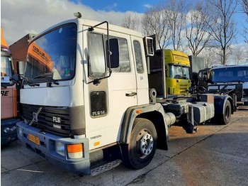 Cab chassis truck Volvo FL 614: picture 1