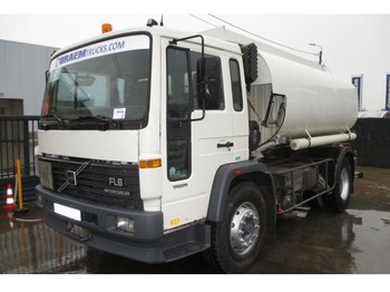 Tank truck for transportation of fuel Volvo FL 619 TANK MAGYAR (11000L-4 comp.) -Steel susp.: picture 1