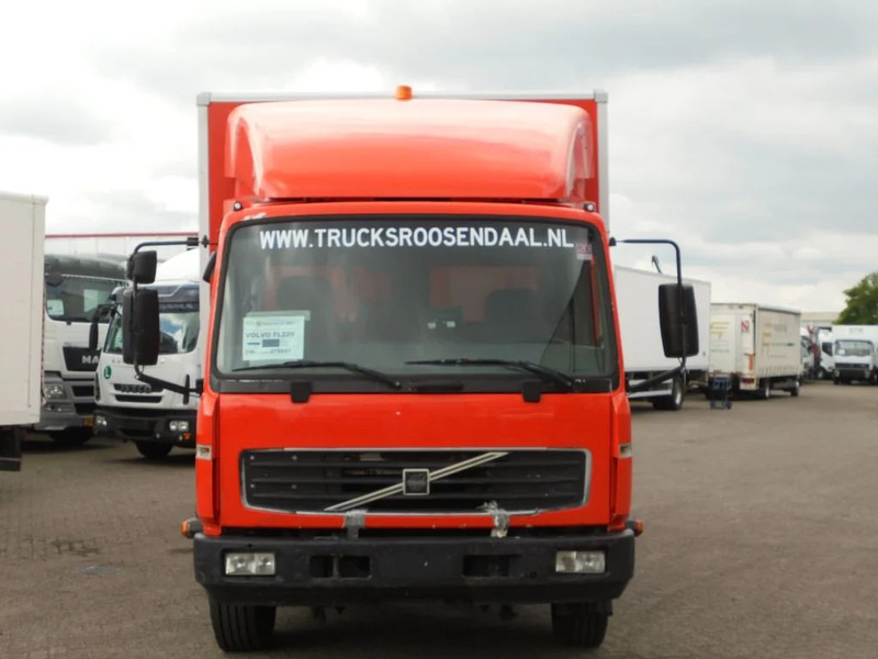Dropside/ Flatbed truck Volvo FL reserved220 + Manual + HMF 150 crane: picture 2