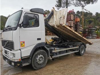 Hook lift truck Volvo FM: picture 1
