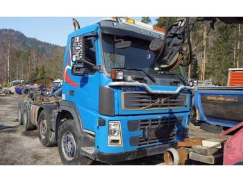 Container transporter/ Swap body truck Volvo FM12 8x4 Chassis: picture 1