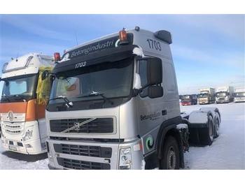 Container transporter/ Swap body truck Volvo FM400: picture 1