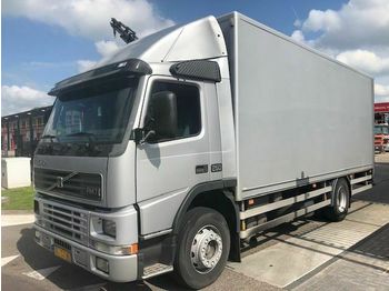Box truck Volvo FM7-250: picture 1