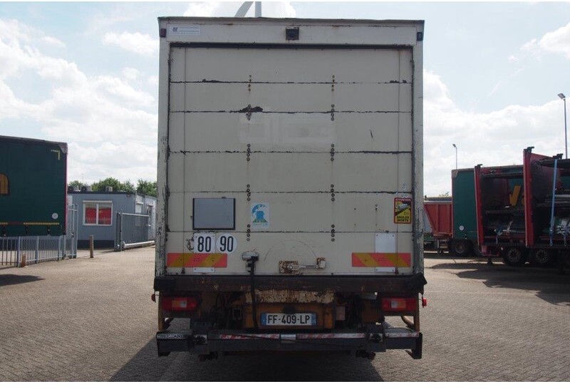 Box truck Volvo FM9.260: picture 17