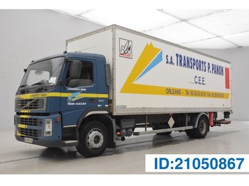 Box truck Volvo FM9.300: picture 1