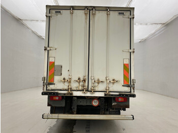 Box truck Volvo FM9.300 - 6x2: picture 5