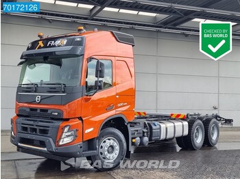 VOLVO FMX 500 – 2016/2016 – 6X4 – CABINE SIMPLES 