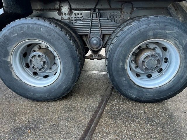 Tipper Volvo FM 10.360 6x4 FULL STEEL KIPPER (REDUCTION AXLES / MANUAL GEARBOX / FULL STEEL SUSPENSION / DRUM BRAKES / AIRCONDITIONING): picture 8