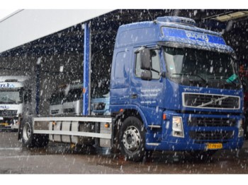 Cab chassis truck Volvo FM 300, Euro 5, Standclima: picture 1