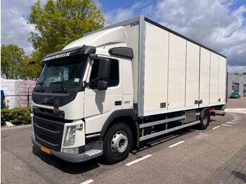Box truck Volvo FM 330 4X2 EURO 6 BOX 8m + LOAD-LIFT: picture 1