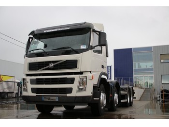 Cab chassis truck Volvo FM 380 - 8x4: picture 1