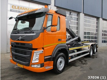 Hook lift truck Volvo FM 410: picture 1