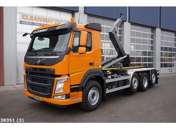 Hook lift truck Volvo FM 420: picture 1