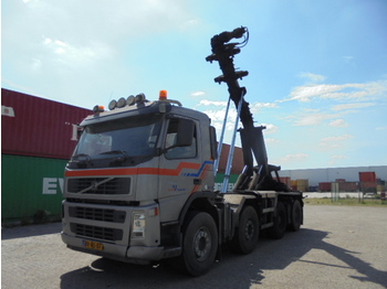 Skip loader truck Volvo FM 420 8X4: picture 1