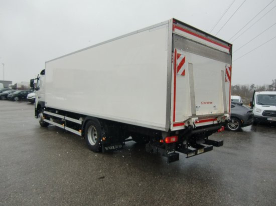 Box truck Volvo FM  420 Koffer mit Ladebordwand: picture 6