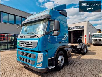 Cab chassis truck Volvo FM 460 geringe Laufleistung !: picture 1