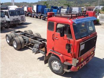 Cab chassis truck Volvo VOLVO F89(6X2): picture 1