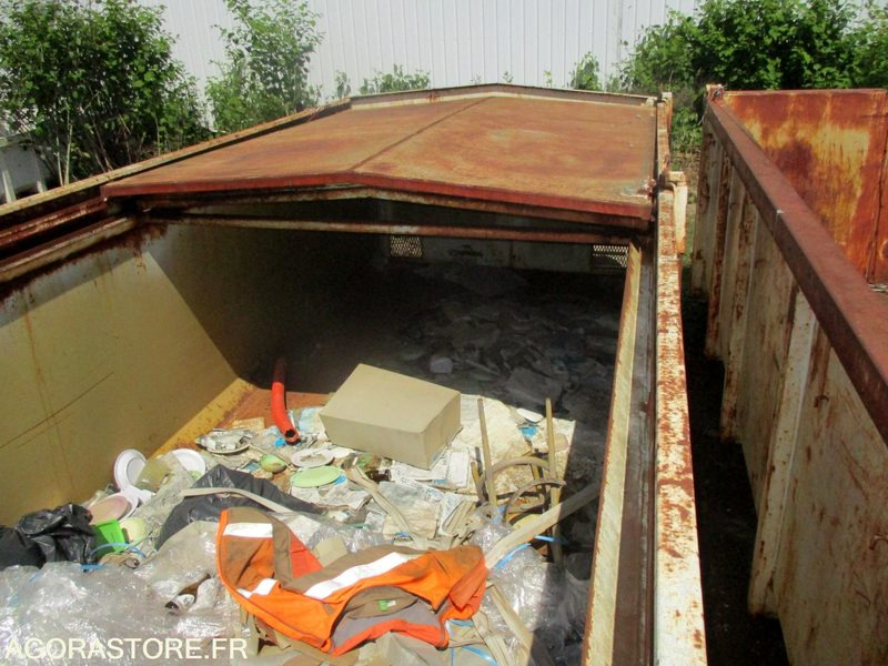 Truck benne avec toit coulissant R0805GA
