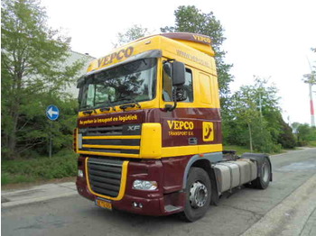 Тягач DAF XF105-410