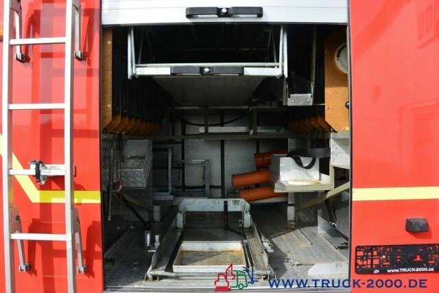 Box van Iveco 75E16 A Mannschaft- Feuerwehr Löschpumpe SERVO
