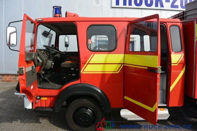 Box van Iveco 75E16 A Mannschaft- Feuerwehr Löschpumpe SERVO