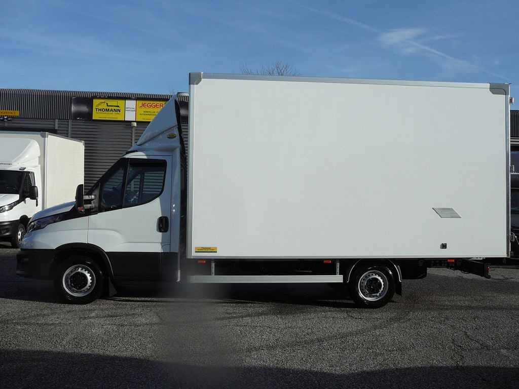 Box van Iveco Daily 35S18 Koffer Möbelkoffer XL Sofort!