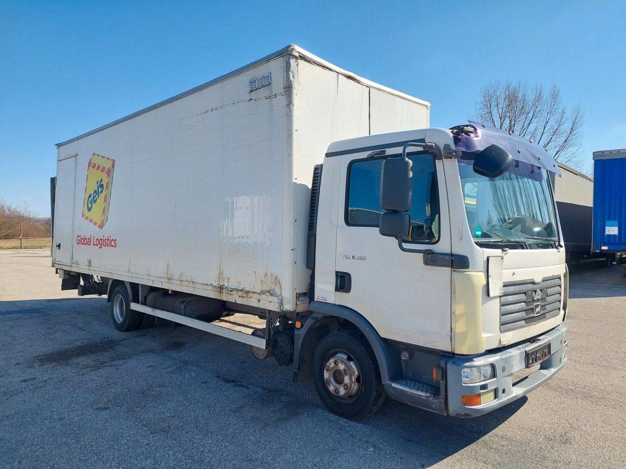 Box van MAN TGL 7.180 4X2 BL