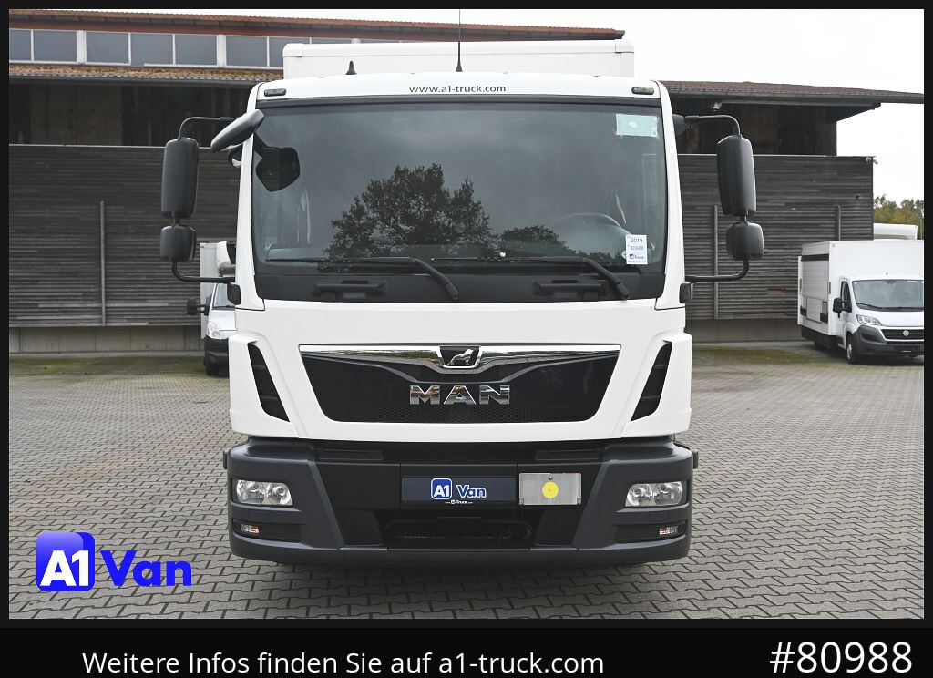 Box van MAN TGL 8.190 4x2 L-Haus Schlafkabine