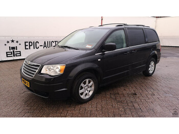 Panel van Chrysler Grand Voyager 2.8CRD: picture 1