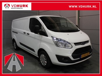 Closed box van Ford Transit Custom 2.0 TDCI Trend L2H1 Airco/Trekhaak/LED Laadruimte