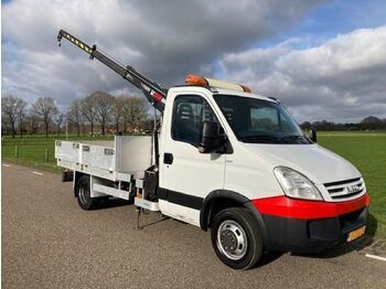 Flatbed van Iveco Daily 50C15 bakwagen met Hiab laadkraan Daily 50C15