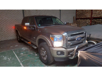 Ford F250 - Pickup truck: picture 1
