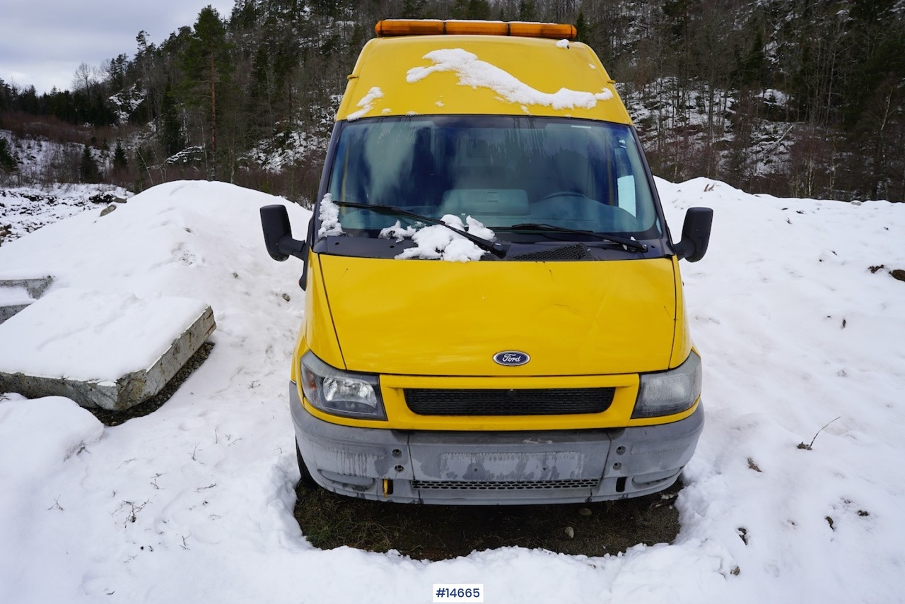 Panel van, Municipal/ Special vehicle Ford Transit: picture 8